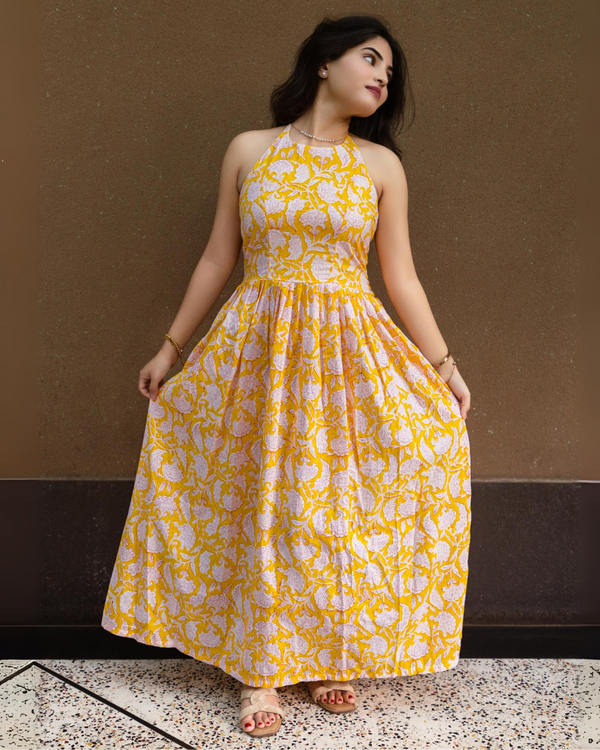 Daisy Delight Maxi Dress