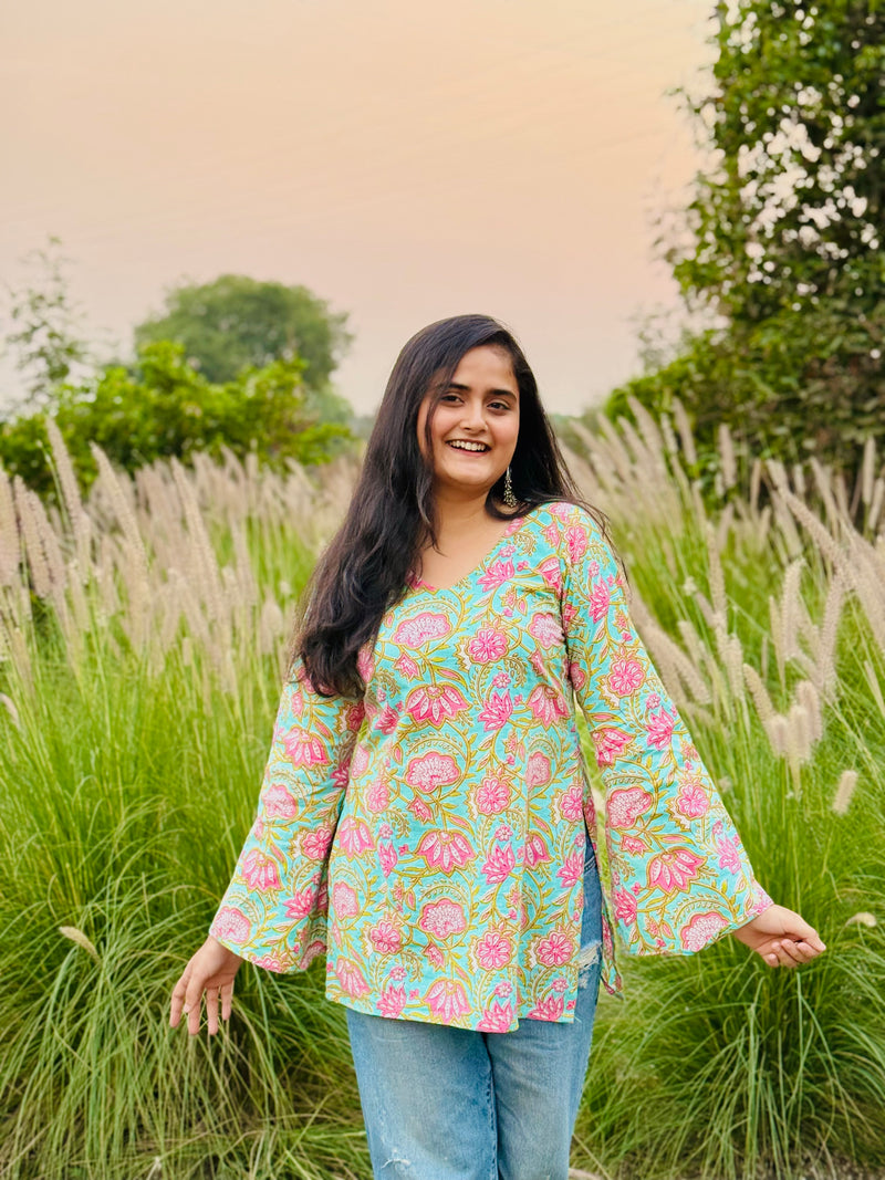 Lotus Kurti
